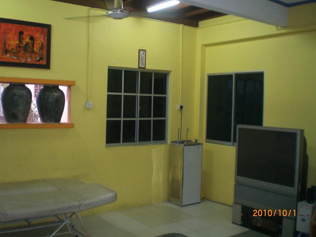 Yellow Mansion Hotel Malacca Exterior photo