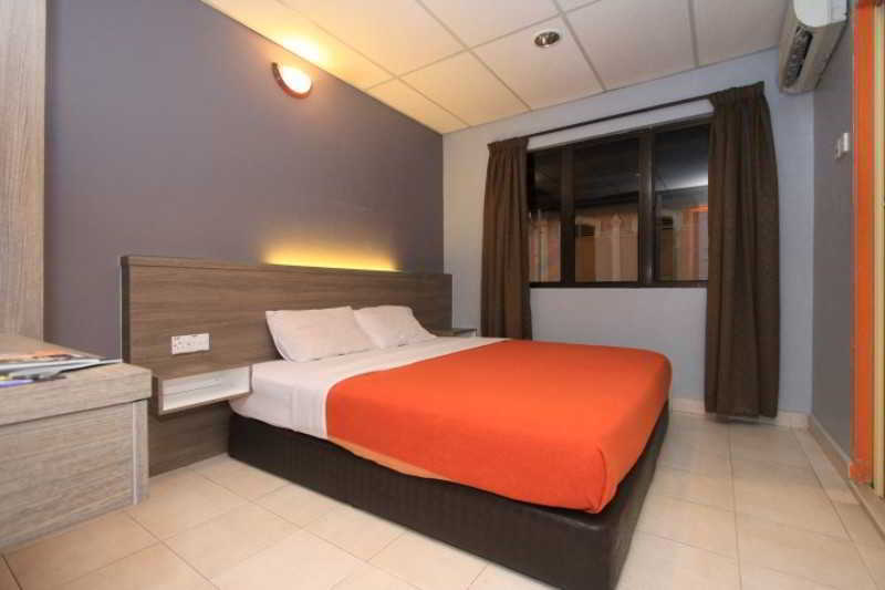 Yellow Mansion Hotel Malacca Exterior photo